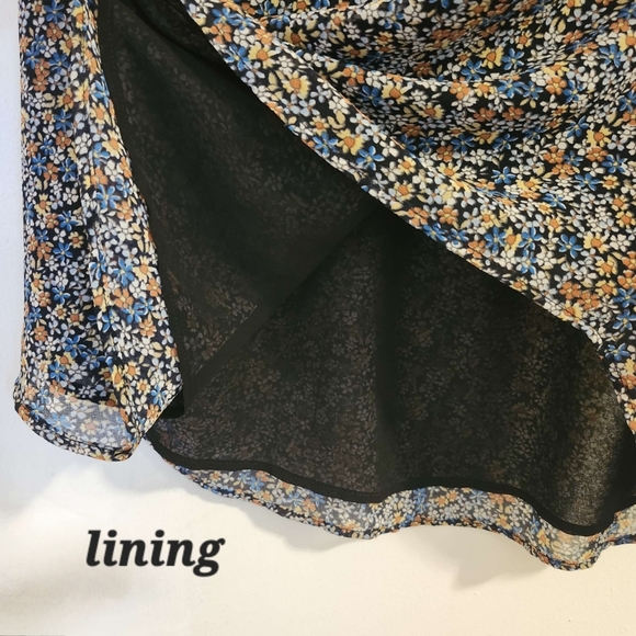 Adrianna Papell Floral Top - Picture 5 of 10